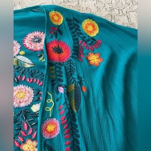 Umgee Embroidered Kimono/Coverup, Size S/M